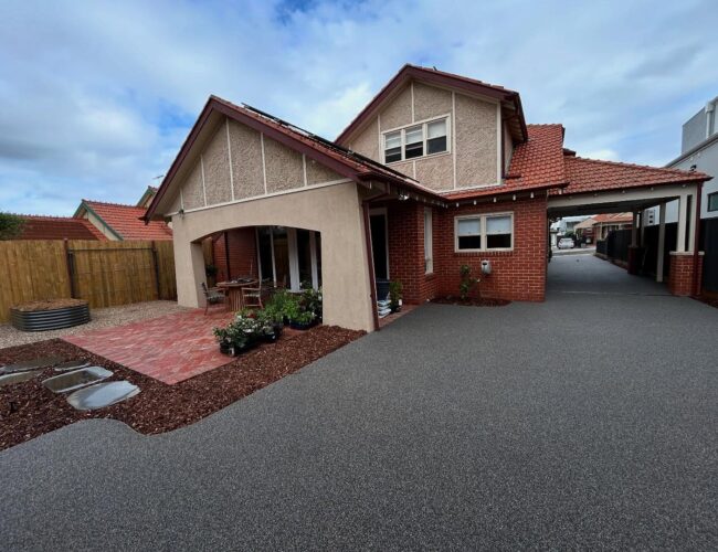 Permeable Driveway, Landscaping – Strathmore